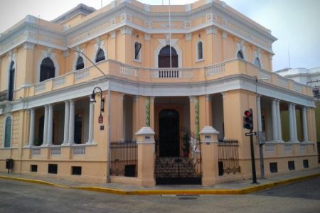 La UNAM analiza abrir una Escuela de Estudios Superiores en Mérida