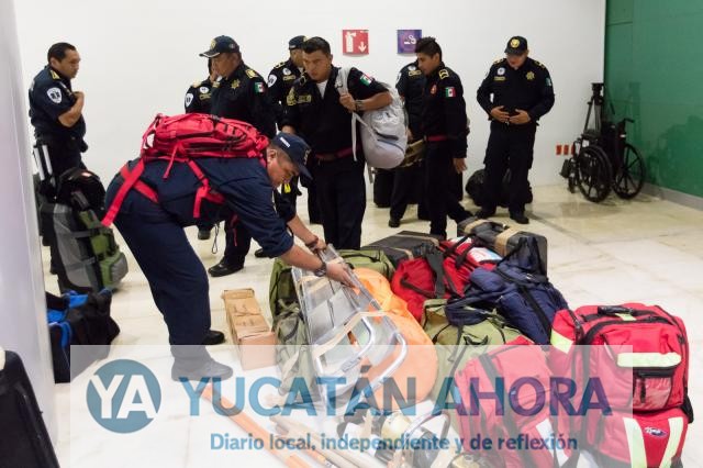 Bomberos y rescatistas de Yucatán viajan en apoyo a CDMX