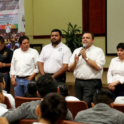 Piden ideas universitarias para la seguridad de Yucatán