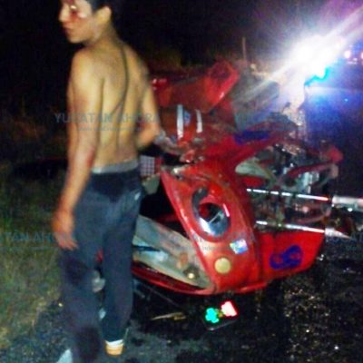 Mototaxista alcoholizado y su pasajera quedan lesionados en una volcadura