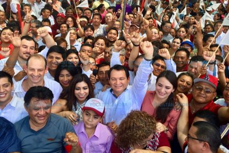 Huacho Díaz ofrece ser un candidato con valores