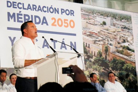 Renán Barrera acuerda coordinación con Vila para el futuro de Mérida