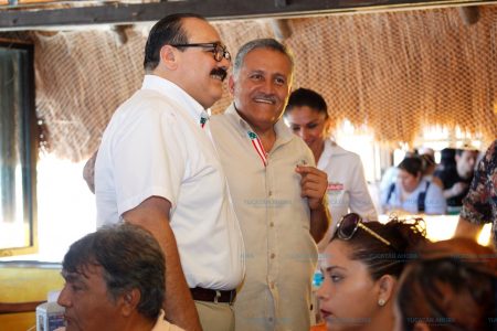 Ojo con los candidatos improvisados, dice el líder de la CNOP al respaldar a Ramírez Marín