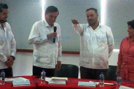 Mario Mendicuti Priego es el nuevo Delegado del Issste Yucatán