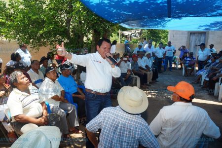 Ejidatarios confían que con Huacho Díaz resurgirá el campo de Yucatán