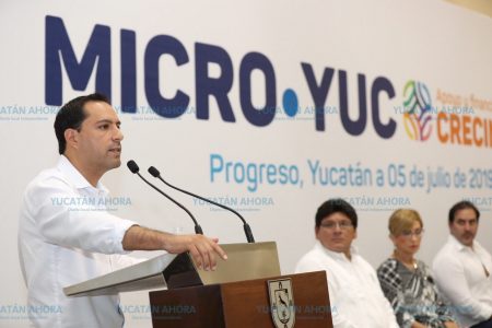 Acercan opciones de financiamiento a empresarios de todo Yucatán