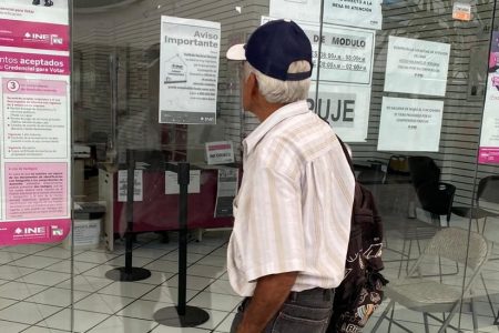 Suspende INE Yucatán atención en Módulos de Credencialización