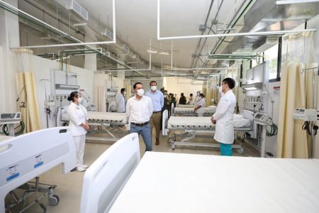 En Yucatán por el momento todavía tenemos capacidad hospitalaria: Mauricio Vila