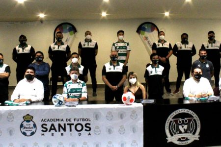 Club Santos Laguna de fútbol tendrá una filial en Yucatán