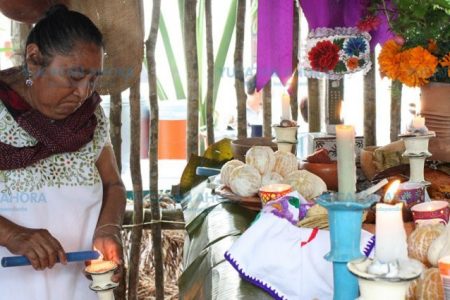 Otra víctima del Covid-19: cancelan muestra de altares de Hanal Pixán en la Plaza Grande