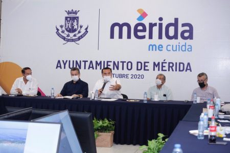 Renán Barrera abre mesa de análisis para buscar solución a las inundaciones en Mérida