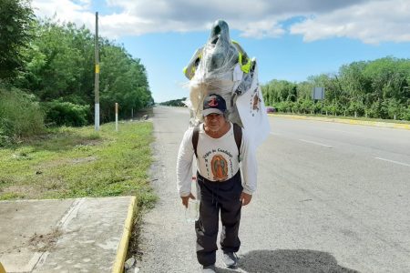 El Covid-19 no detendrá al ‘caminante guadalupano’, recorrerá Yucatán en bicicleta