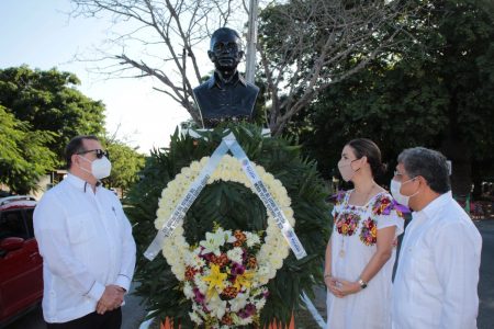 Conmemoran el 120 aniversario del natalicio de Alfredo Barrera Vásquez
