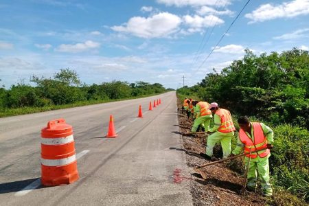 Invertirán 72 millones para rehabilitar 59.3 km de la red federal de carreteras en Yucatán