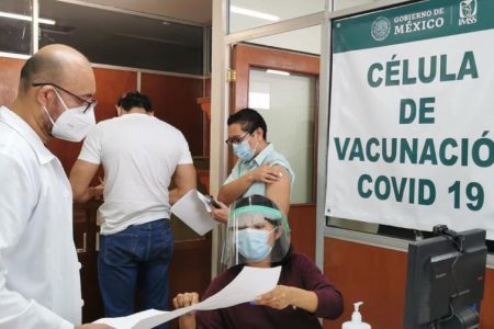 Difícil que a corto plazo Gobiernos estatales consigan vacunas Covid-19: Álvaro Juanes Laviada