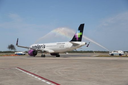 Inicia operaciones nuevo vuelo Mérida–Oakland