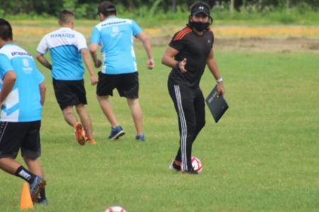 El “Tato” Torres, encantado de compartir su experiencia y conocimiento deportivo