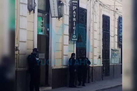 Encuentran sin vida a un joven en hotel del centro de Mérida