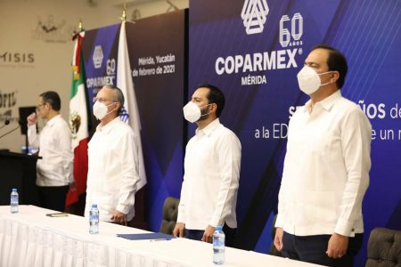 Mauricio Vila llama a los legisladores federales por Yucatán a analizar bien la reforma energética