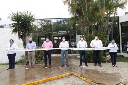 Inaugura el gobernador Mauricio Vila la Ventanilla Única Estatal en Tizimín