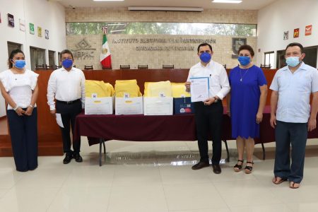 El PAN registra a 57 mujeres y 49 hombres para las presidencias municipales en Yucatán