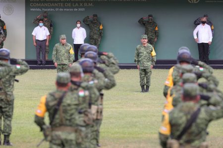 Nuevo comandante en la X Región Militar: general Homero Mendoza Ruiz