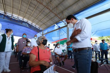 Ya vacunaron contra Covid-19 a más de 100 mil adultos mayores en Mérida