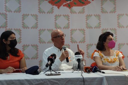 Ivonne Ortega culpa a Zapata Bello del enredo en el hospital de Ticul
