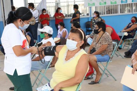 El gobernador Mauricio Vila pide a los patrones que den facilidades a sus trabajadores para que se vacunen