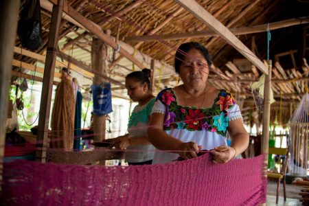 Impulsan a emprendedores y artesanos del oriente y sur de Yucatán