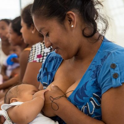 Las mujeres ya no quiere ‘dar chuchú’: apenas tres de cada 10 practican la lactancia materna