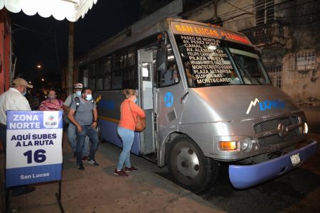 ‘Reestrenan’ paraderos usuarios del transporte público de Mérida