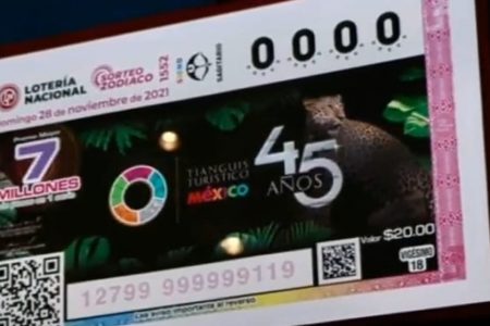 Presentan billete de lotería conmemorativo al Tianguis turístico
