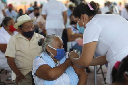 Ocho municipios imponen récords mensuales de contagio de Covid-19