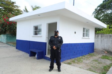 A punto de terminar trabajos de rehabilitación de 14 casetas de policía en Kanasín