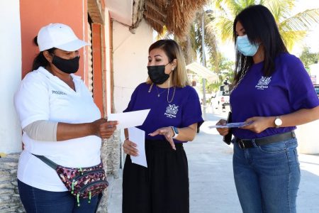 Instituto Municipal de la Mujer de Progreso participa en el volanteo violeta de SEMUJERES