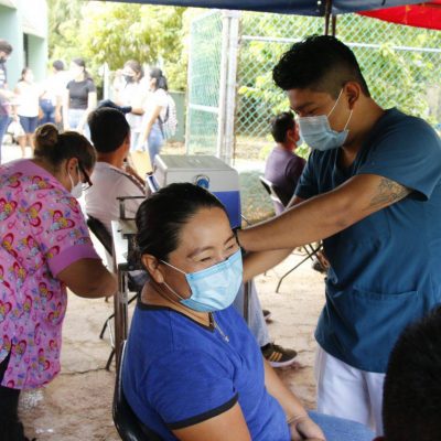 Personas de 40 a 49 y 50 a 59 años de edad de 26 municipios recibirán vacuna de refuerzo contra el Coronavirus a partir del 21 de enero