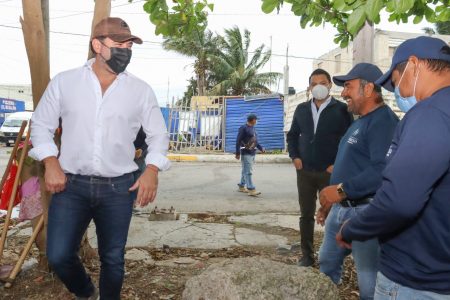 El alcalde Julián Zacarías Curi constata la limpieza de manglares