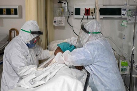 El sector sanitario gran héroe, a dos años del inicio de la pandemia