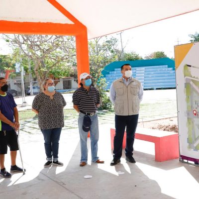 Renán Barrera supervisa la remodelación del parque “Las Flores”, proyecto realizado bajo el esquema de Diseño Participativo de Espacios Públicos.