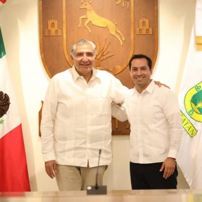 Presenta el Gobernador Mauricio Vila Dosal ante el titular de la Segob, Adán Augusto López Hernández, el proyecto Ie-tram