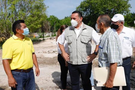 El Alcalde Renán Barrera trabaja para mejorar los espacios públicos y la infraestructura de las comisarías