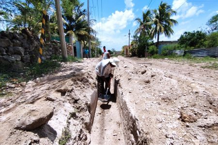 En Kanasín se realizan trabajos de ampliación de la red de agua potable