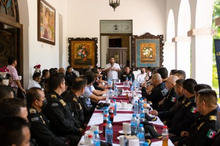 ARVAY reconoce labor de policías de Valladolid