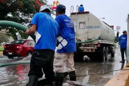 El Ayuntamiento de Mérida despliega un amplio operativo para atender los reportes ciudadanos por las lluvias