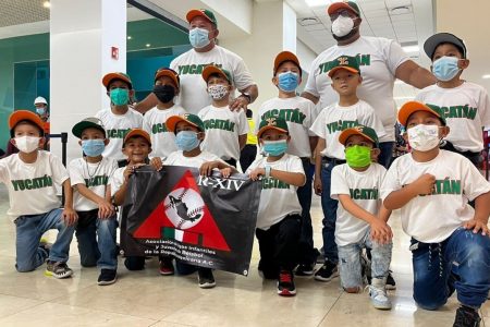 Final feliz para pequeños beisbolistas yucatecos: viajan a torneo a Tijuana