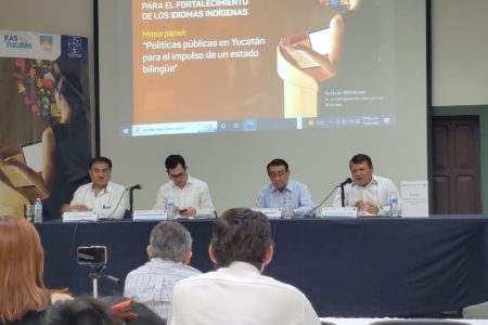 Urgen políticas públicas para aplicar el estado bilingüe en Yucatán, maya-español