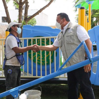 El Ayuntamiento de Mérida realiza trabajos de remodelación en el Parque del fraccionamiento Vergel