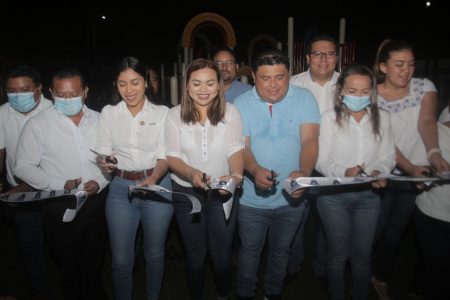 El alcalde Edwin Bojórquez inaugura trabajos de remodelación de parque en la Colonia Cecilio Chi