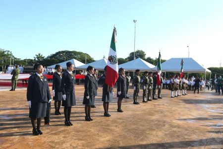<em>Conmemoran en Yucatán el 201 Aniversario de la Consumación de la Independencia de México</em>